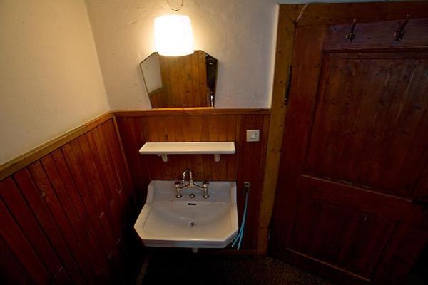 カルパッチ Schronisko Pttk Samotniaホステル 部屋 写真