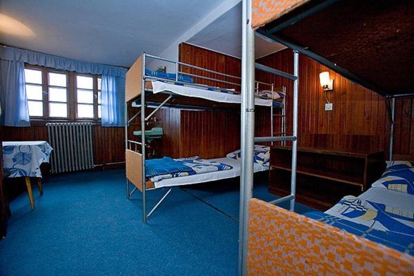カルパッチ Schronisko Pttk Samotniaホステル 部屋 写真